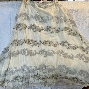 Elegant Cream Soft Surroundings formal maxi skirt, size L.